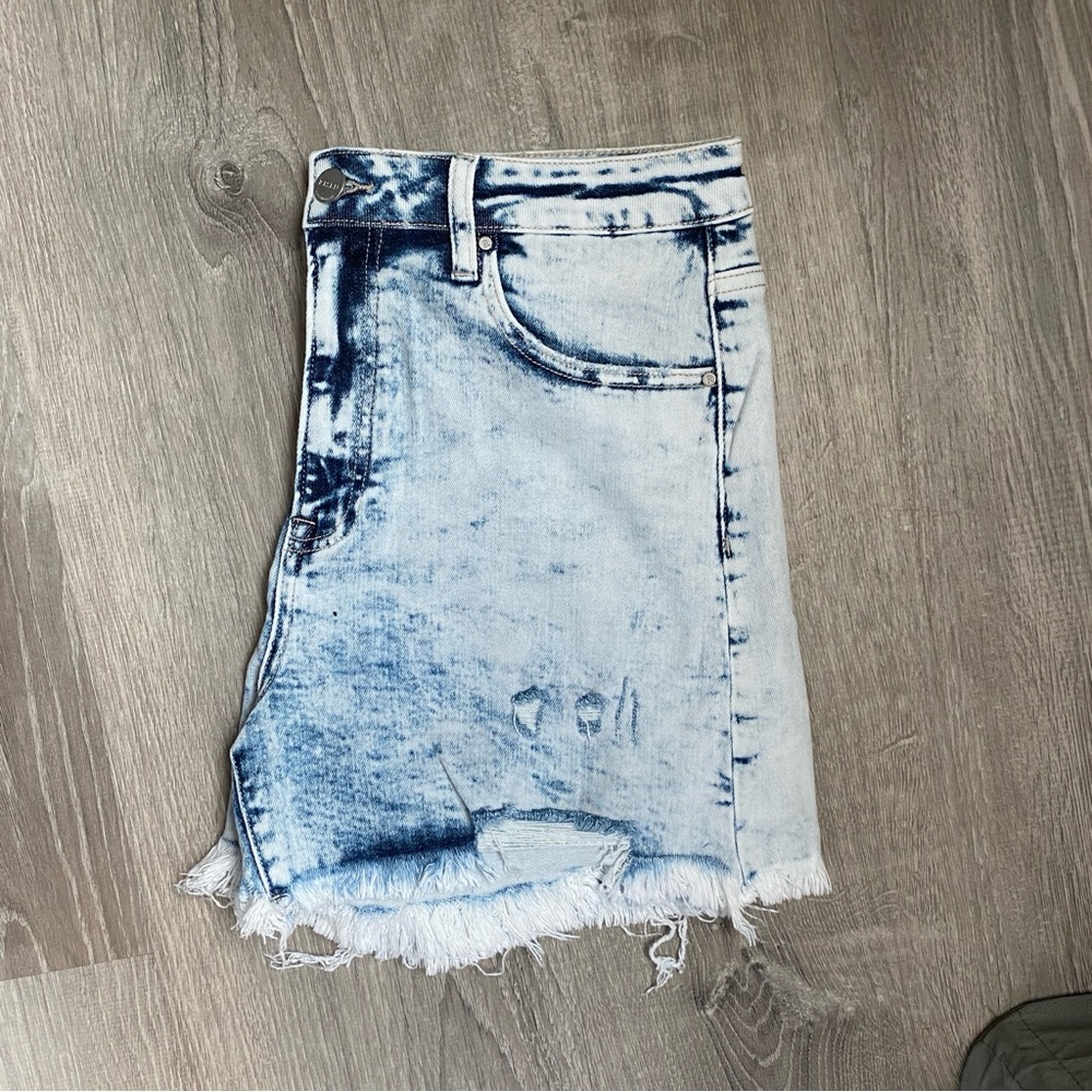 Risen Jean Cutoff Shorts